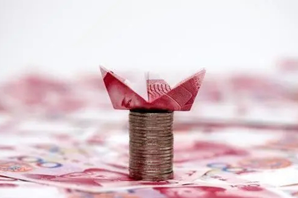 “一次公积金贷款逾期可能带来哪些后果？”